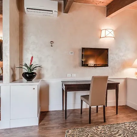 Il Gabbiano צ'סנטיקו